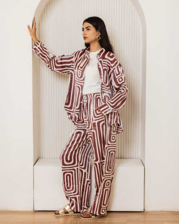 Red Geometric Pattern Set