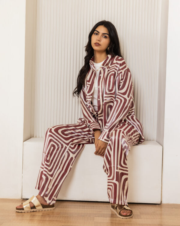Red Geometric Pattern Set
