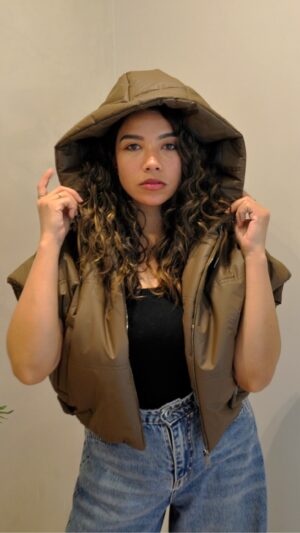 DSC_0573- new-new Brown cropped short fit vest