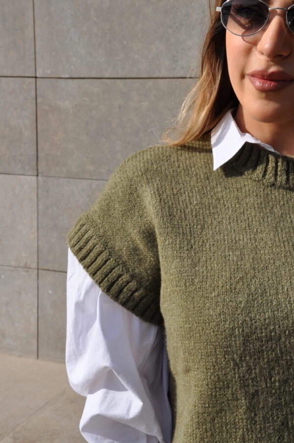 Knit Vest – Olive