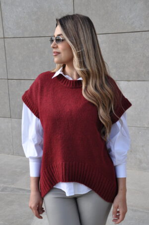 DSC_1000 Knit Vest – Burgundy